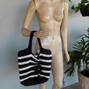 Bolsa Bicolor feita em Crochê - PROMOÇÃO